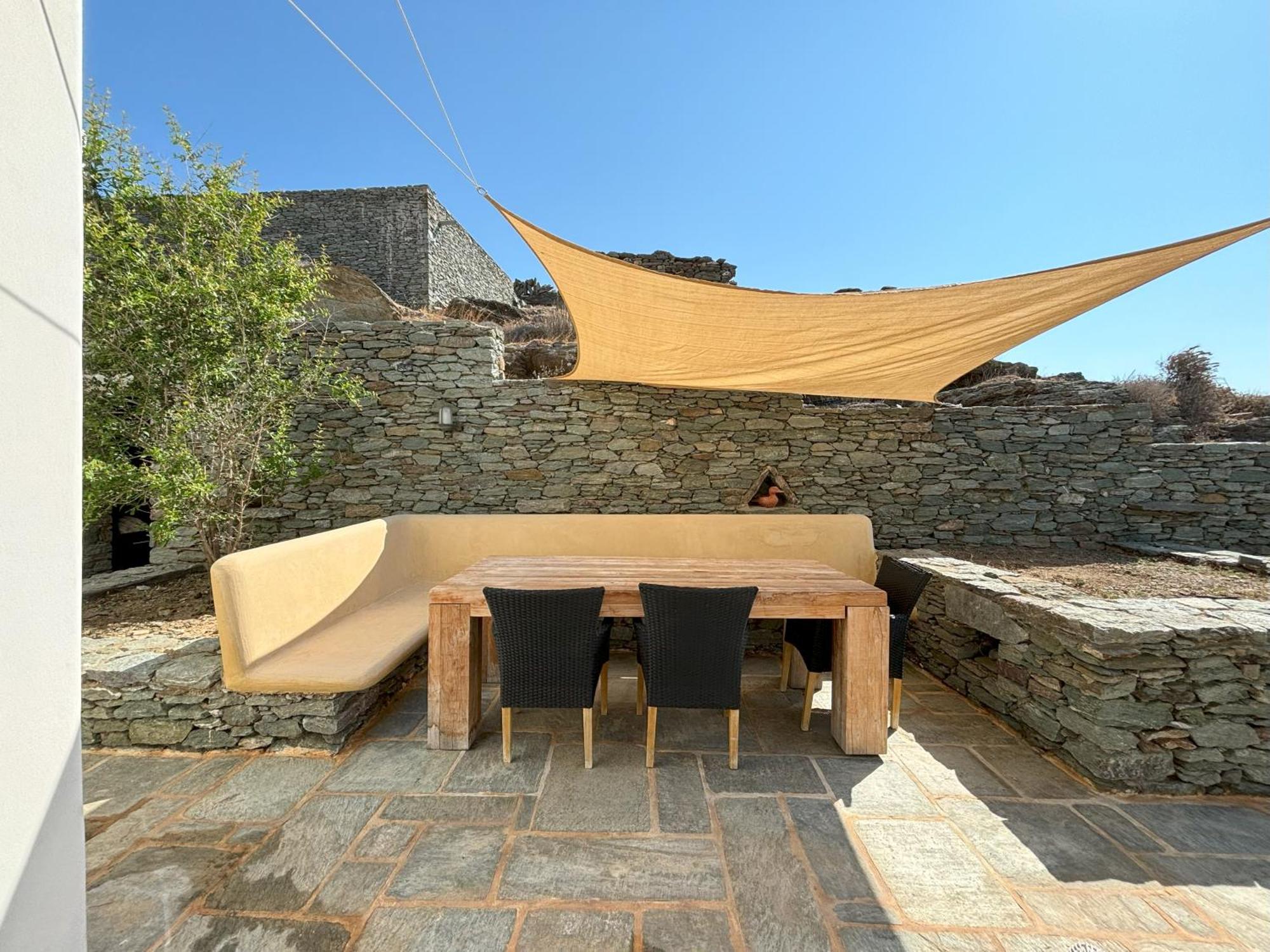 Almyra Yellow Villa Китнос Екстериор снимка