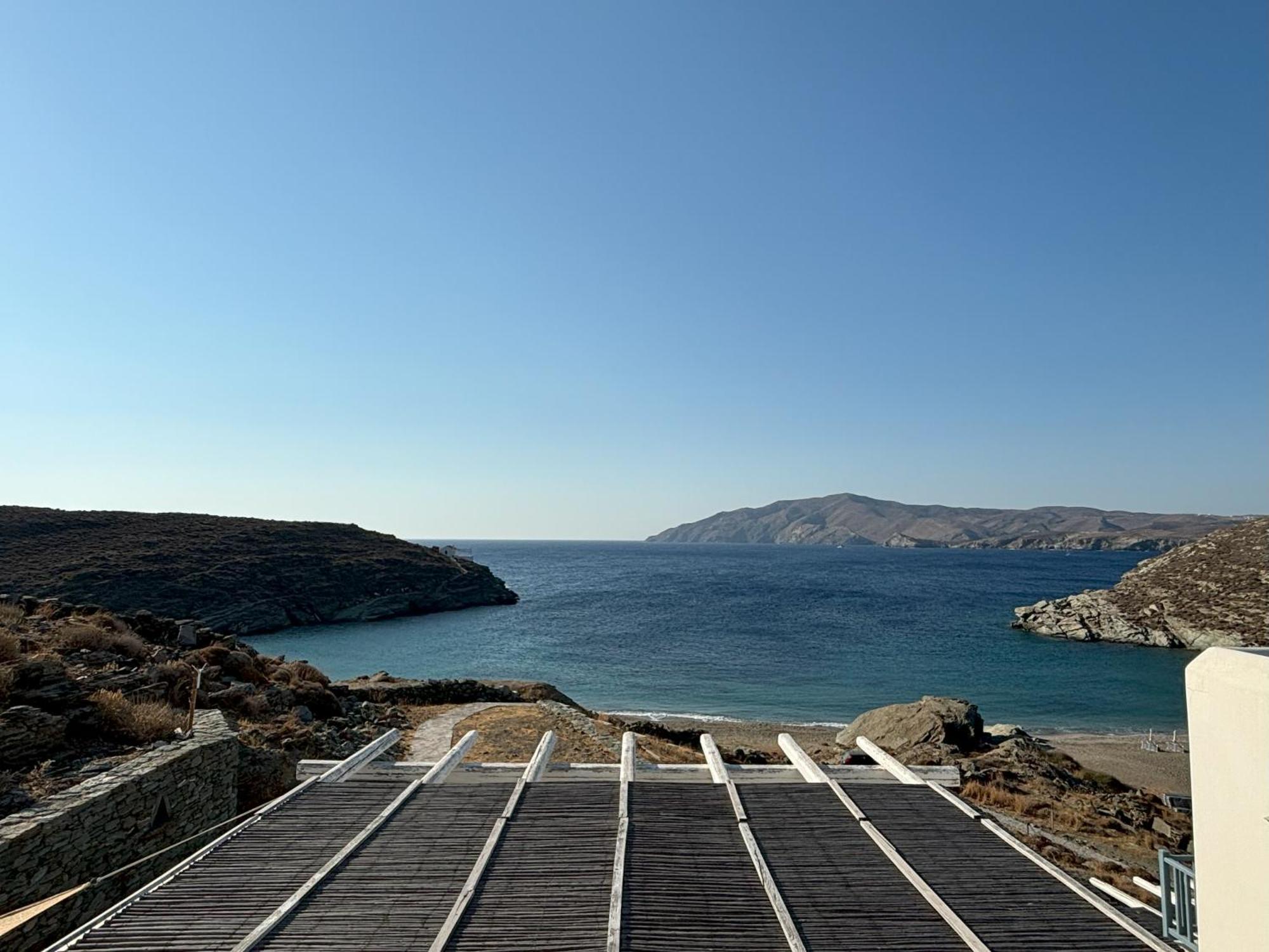 Almyra Yellow Villa Китнос Екстериор снимка