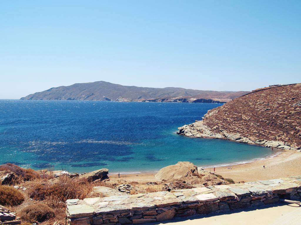 Almyra Yellow Villa Китнос Стая снимка